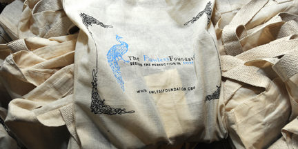 Flawless gratitude bags